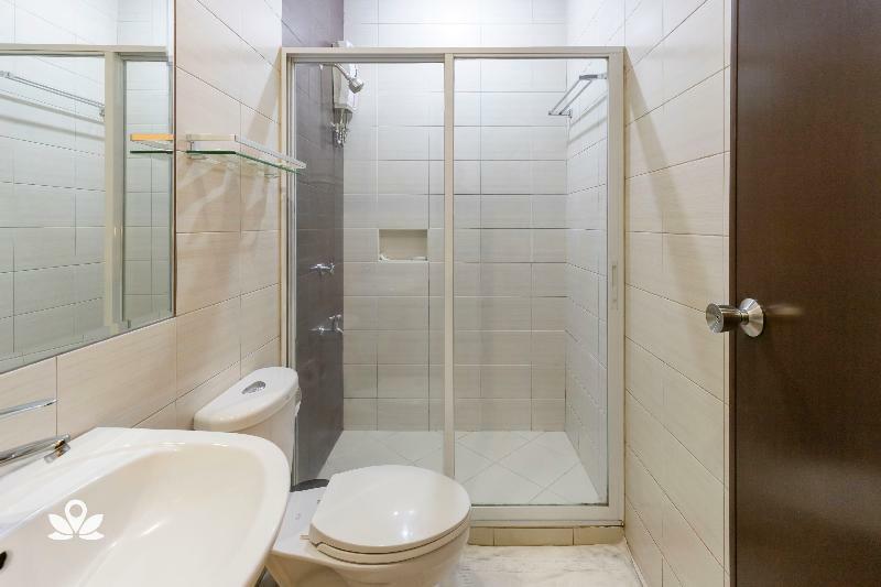 Lorenzzo Suites Hotel Makati City Luaran gambar